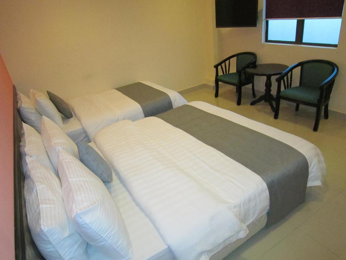 Oyo 151 Twin Hotel Kuala Lumpur Zewnętrze zdjęcie