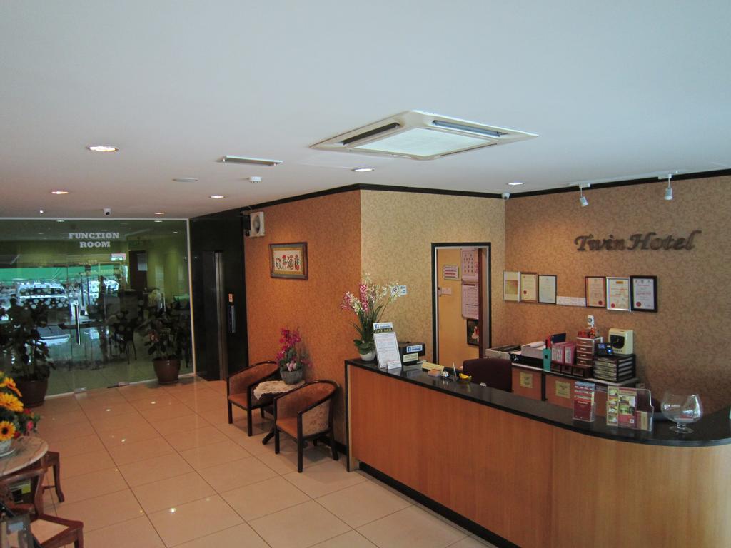 Oyo 151 Twin Hotel Kuala Lumpur Zewnętrze zdjęcie
