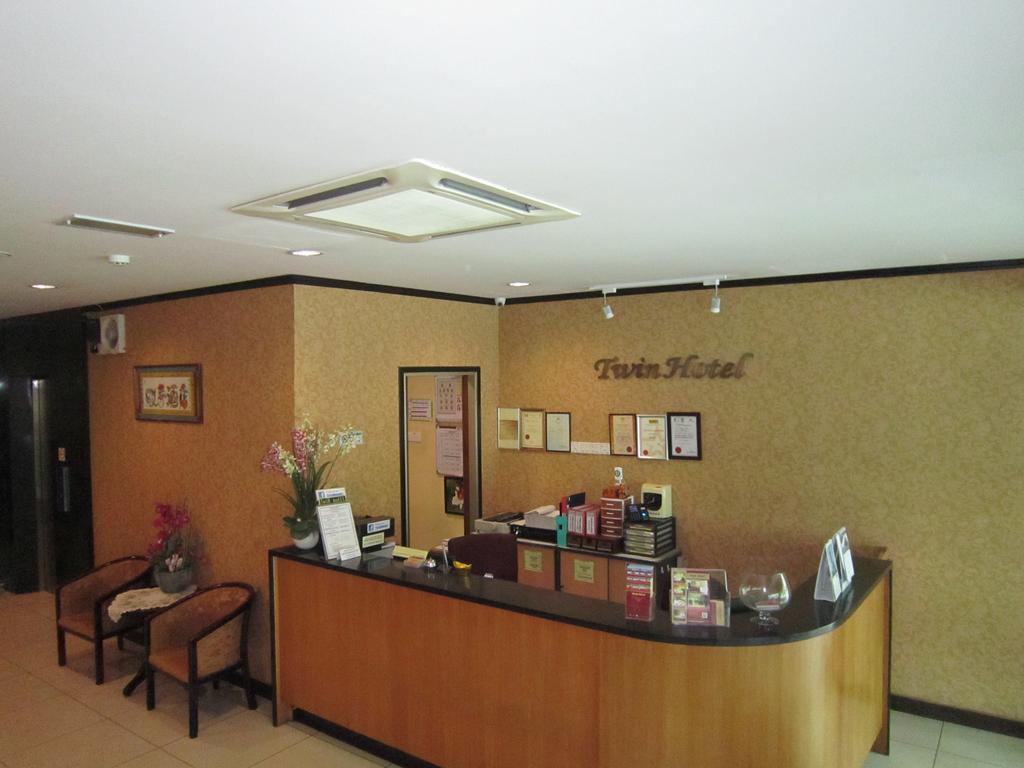 Oyo 151 Twin Hotel Kuala Lumpur Zewnętrze zdjęcie