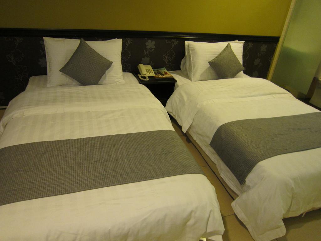 Oyo 151 Twin Hotel Kuala Lumpur Zewnętrze zdjęcie