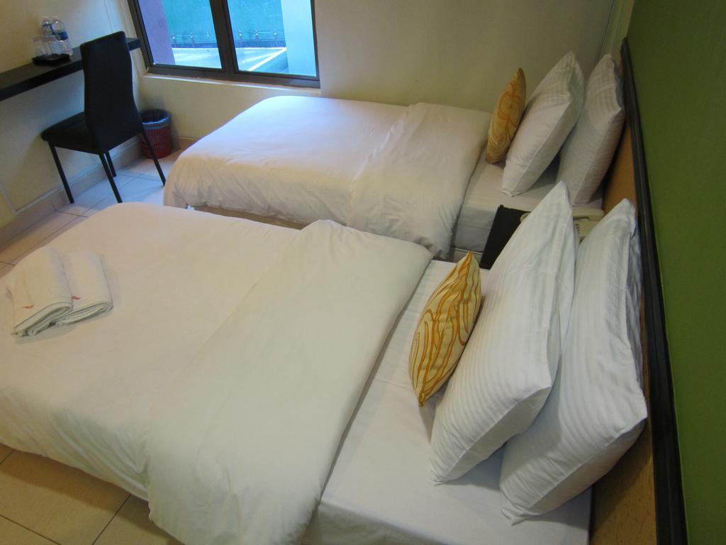 Oyo 151 Twin Hotel Kuala Lumpur Zewnętrze zdjęcie