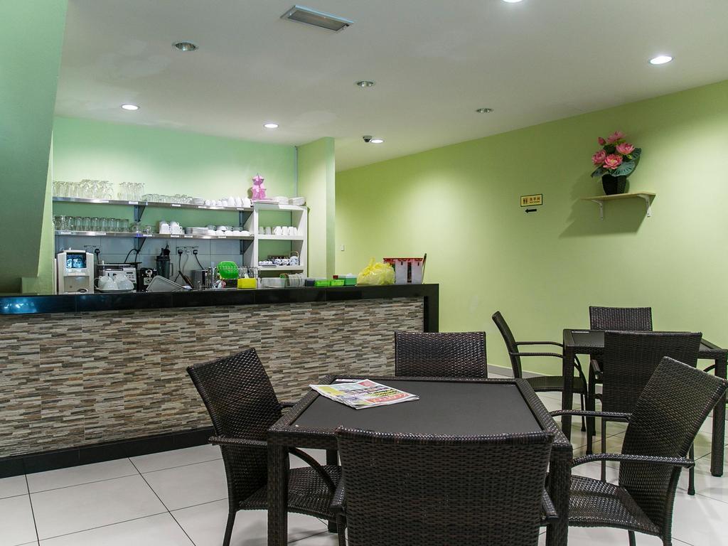 Oyo 151 Twin Hotel Kuala Lumpur Zewnętrze zdjęcie